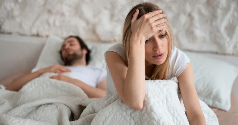 איך להתמודד עם ירידה בחשק המיני בזוגיות